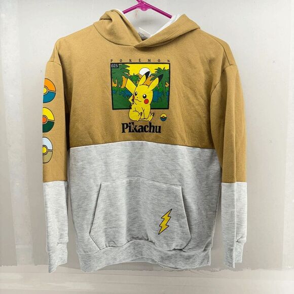 Pokemon Pikachu Hoodie Boys Large Pokeballs Ball Pullover Nerdy EUC - Picture 1 of 6